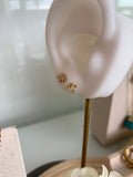 Marquise leaf stud