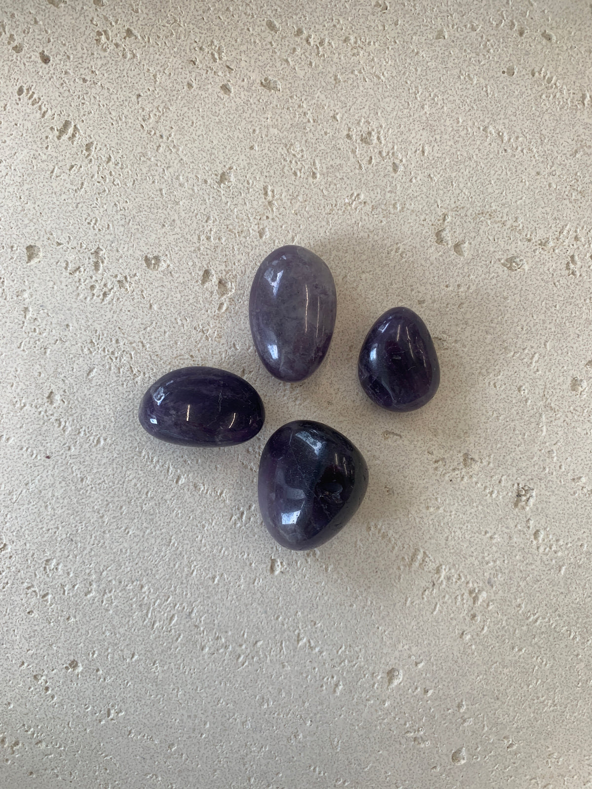 Amethyst tumblestones