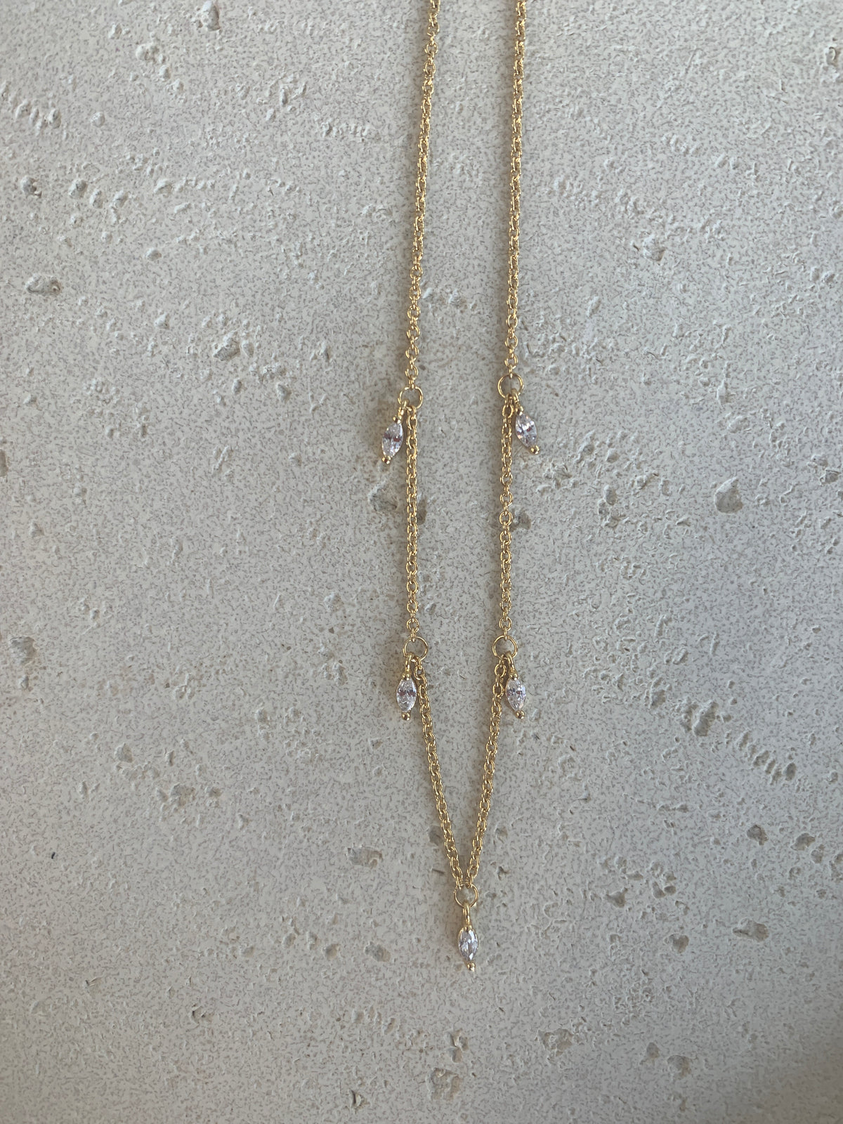 Gold pear drop chain