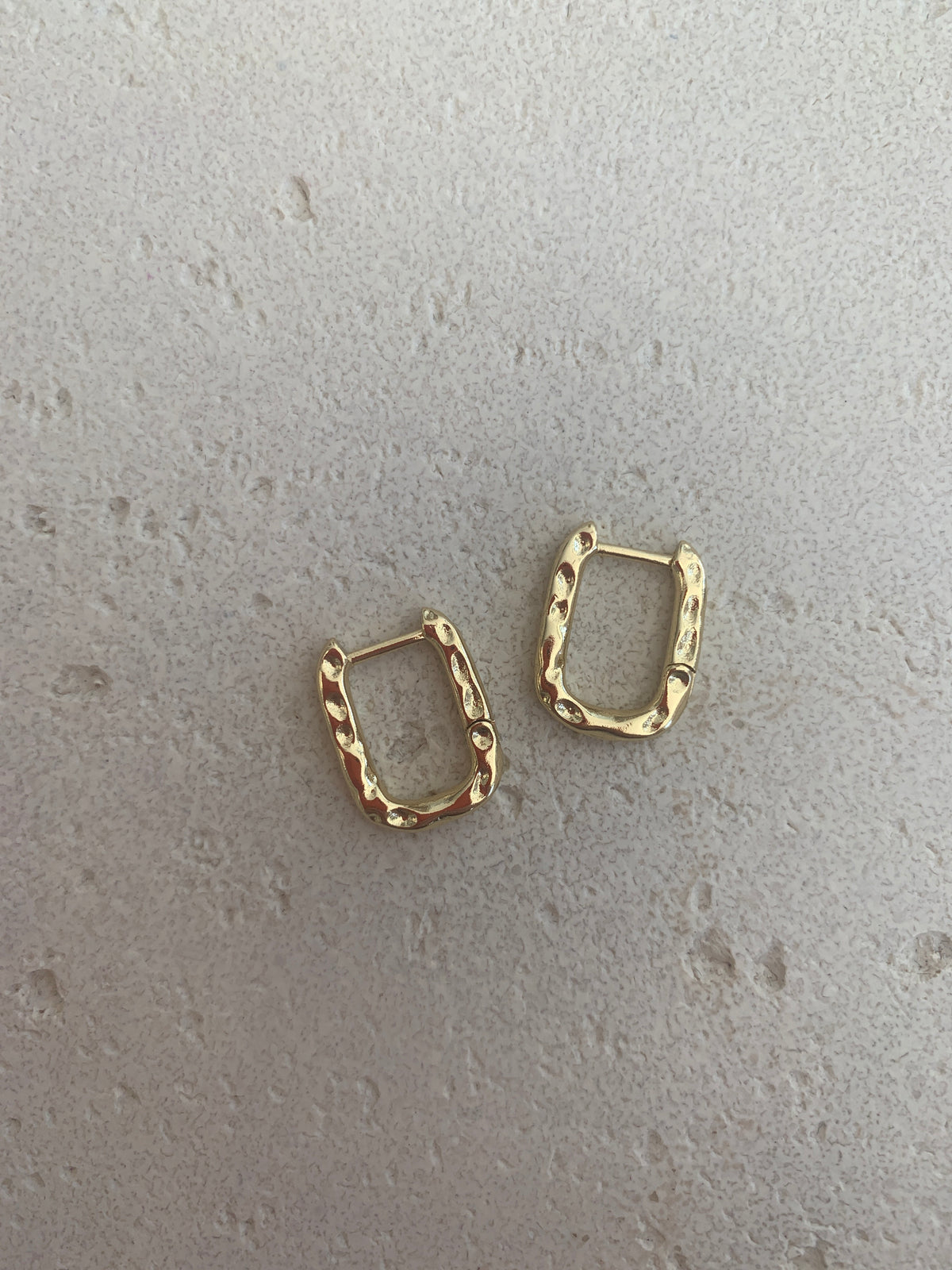 Gold molten rectangular Huggies