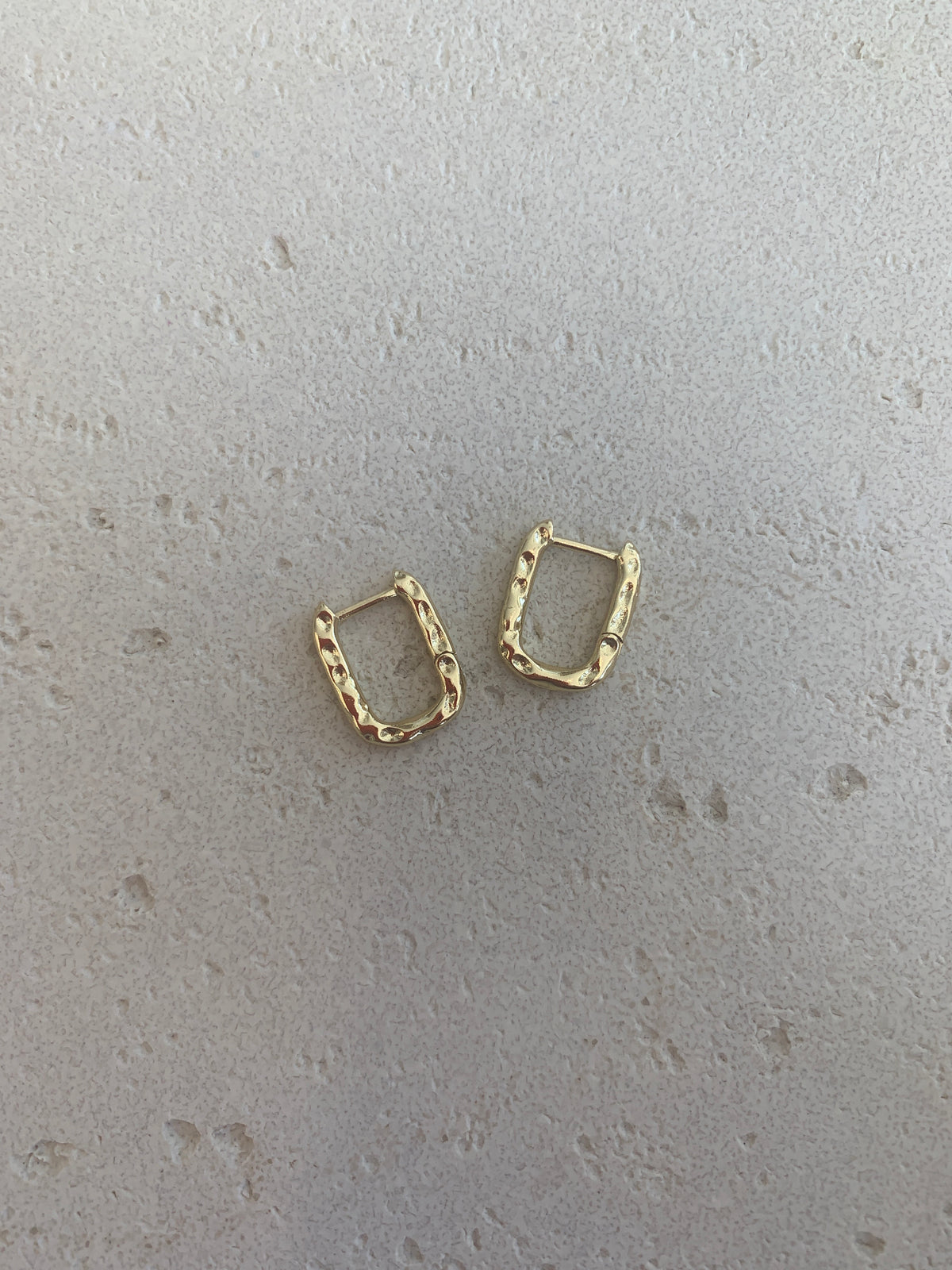 Gold molten rectangular Huggies
