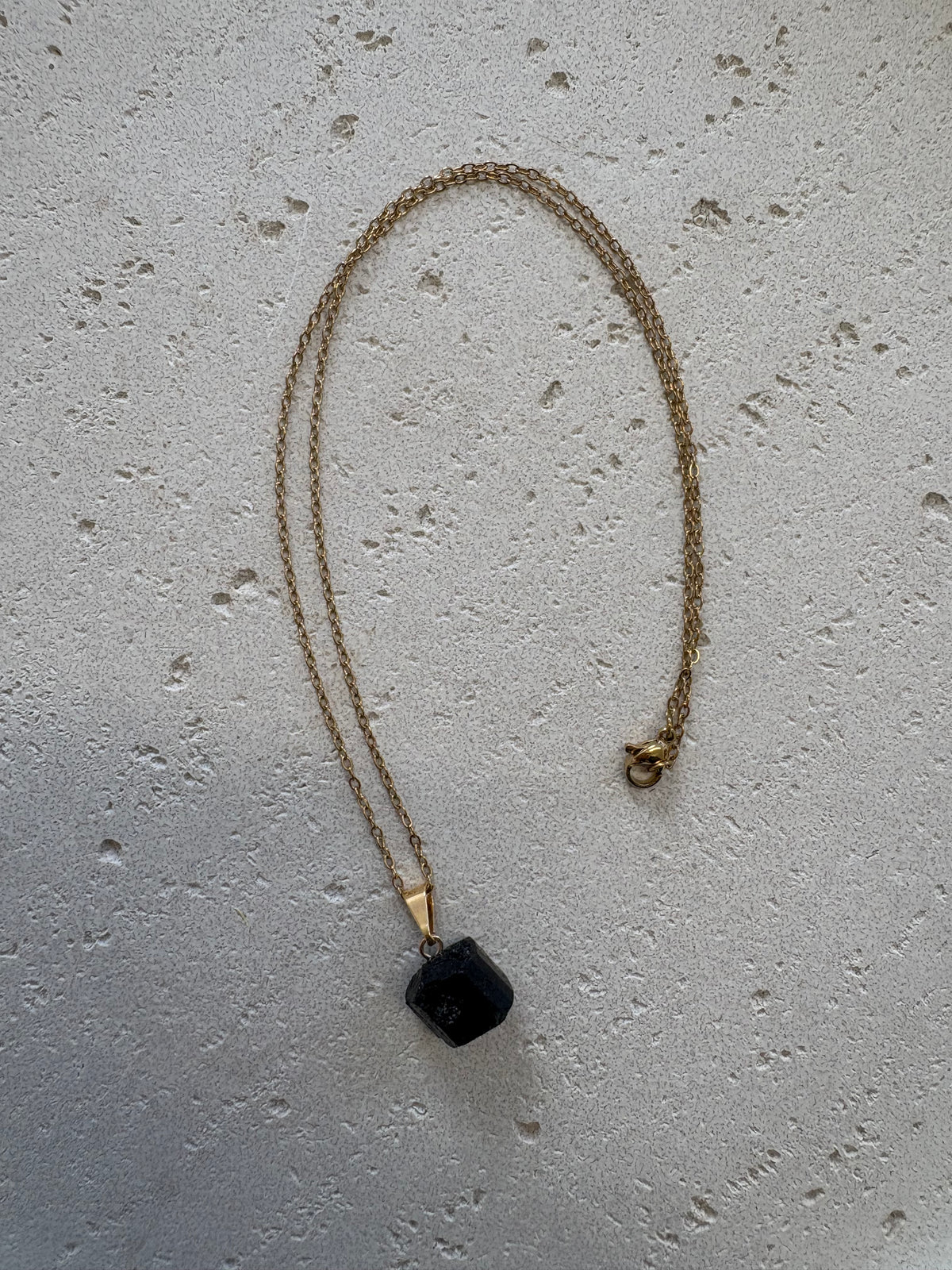 Gold tourmline necklace