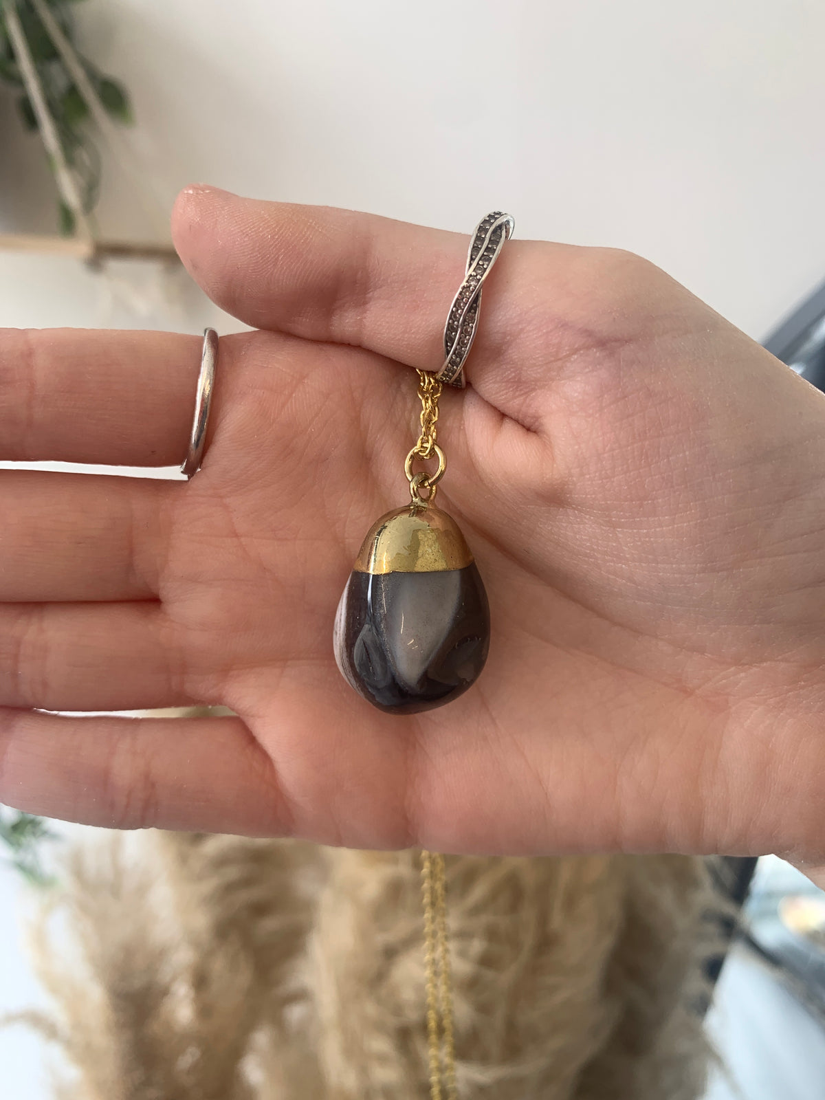 Agate necklace