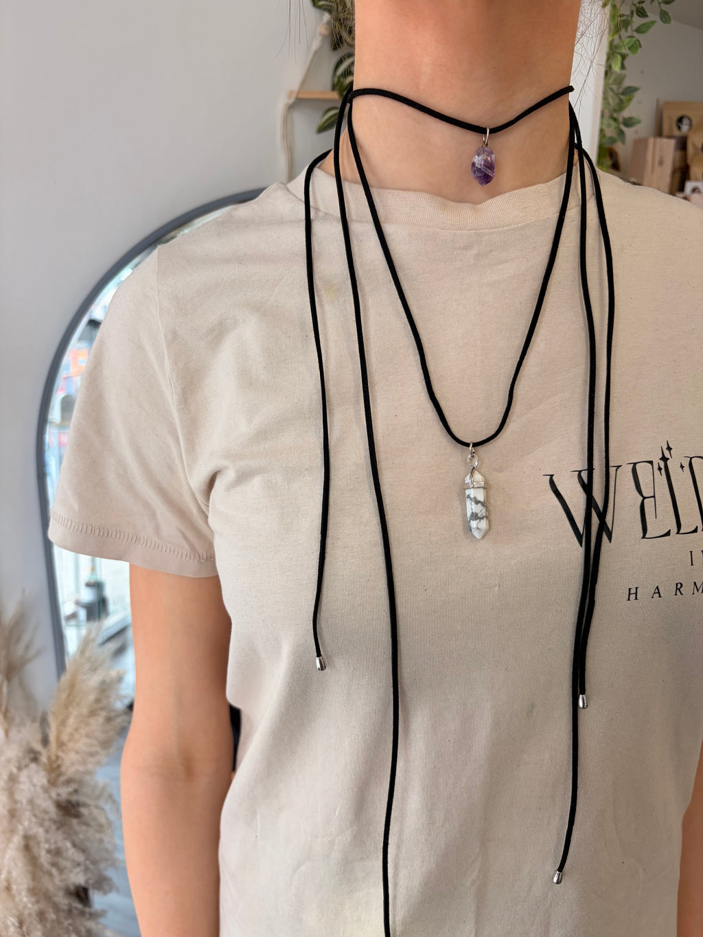 Suede crystal necklace