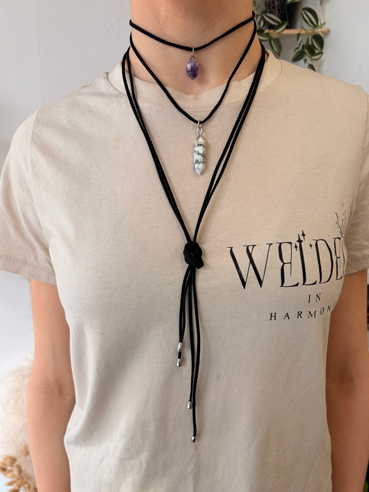 Suede crystal necklace